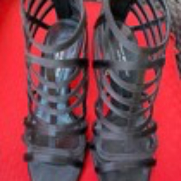 Tania Spinelli high heeled sandals.  Worn once. - Picture 1 of 7